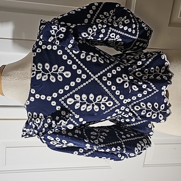 Eylet enbroidery blue rain ruffle top. Blue‎ and white XS. Balloon sleeve… - Picture 6 of 11